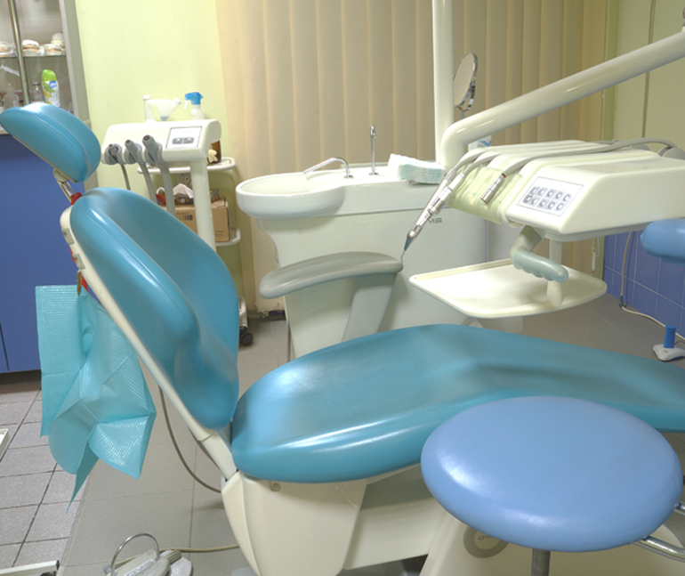 Dental surgery (dentistry)